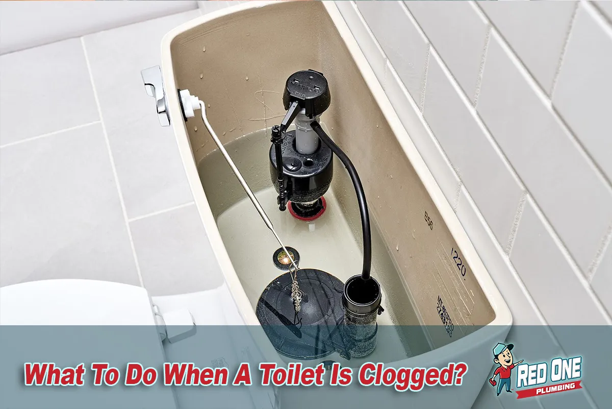 how-to-unclog-a-toilet-step-1